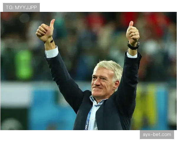 莫利纳锁定国家队核心后卫位置 新赛季表现引主帅盛赞