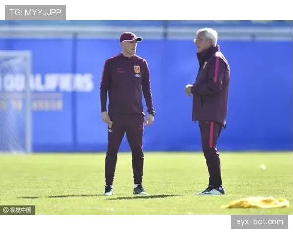 里皮战术变革引领国足新风向 里皮战术变革引领国足新风向