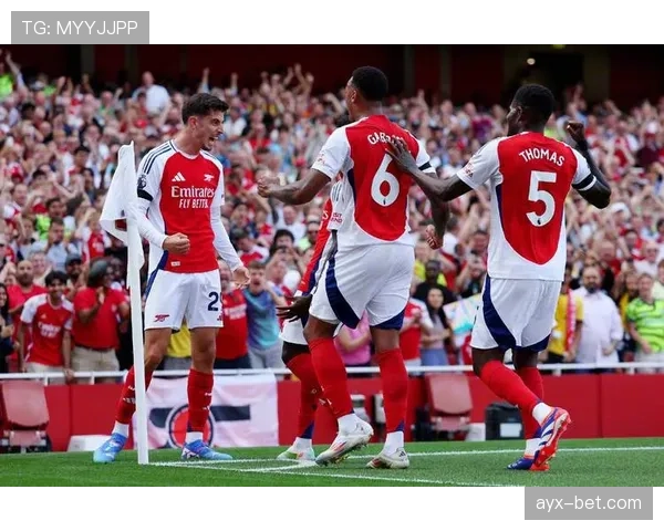 英超焦点对决:阿森纳主场激战强敌,关键三分成胜负手 英超焦点对决:阿森纳主场激战强敌,关键三分成胜负手