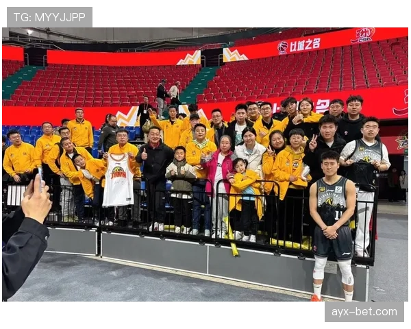 绝杀逆转！某球队末节爆发强势晋级，状态回暖点燃晋级希望