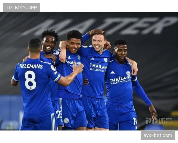 维拉欧战强势晋级，状态回暖引关注