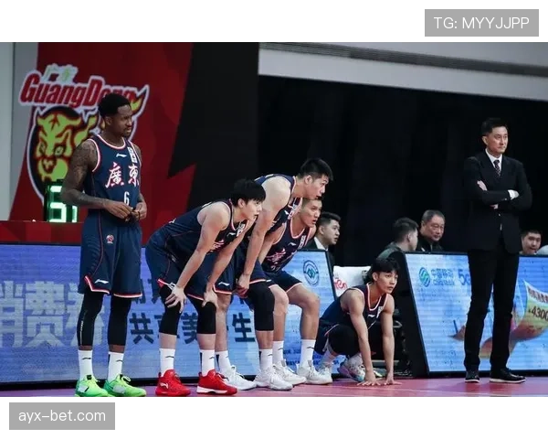 塞维利亚新援闪耀赛场，阵容深度成争冠关键