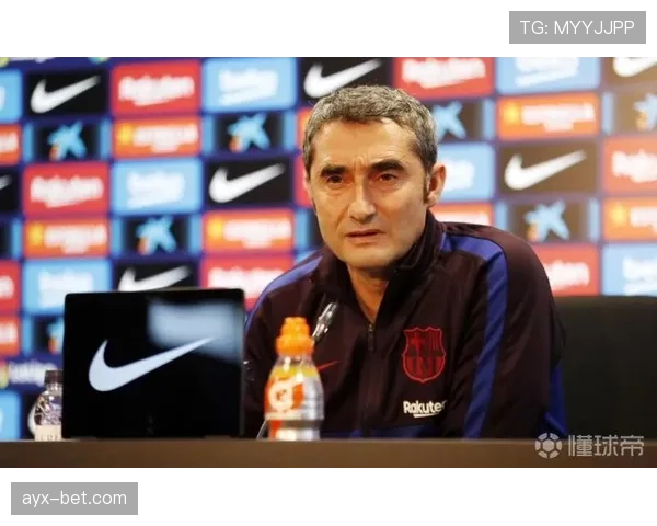 巴尔韦德纪录片揭秘足球传奇背后的艰辛与荣耀，引发广泛关注