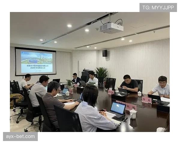 穆勒迎德国队新里程碑，状态稳健续写辉煌生涯